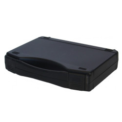 Valise Plastique BAGACASE Tekno 2018 coloris noir fermée