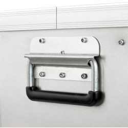 Caisse Aluminium Defender KA44-016 zoom sur la poignée