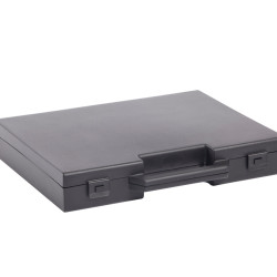 Valise plastique BAGACASE Gaggione Classic R04 coloris noir fermée