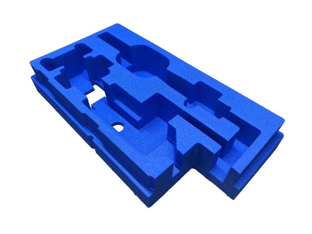 Découpe de mousse technique haute densité pour protection et maintien d’équipements